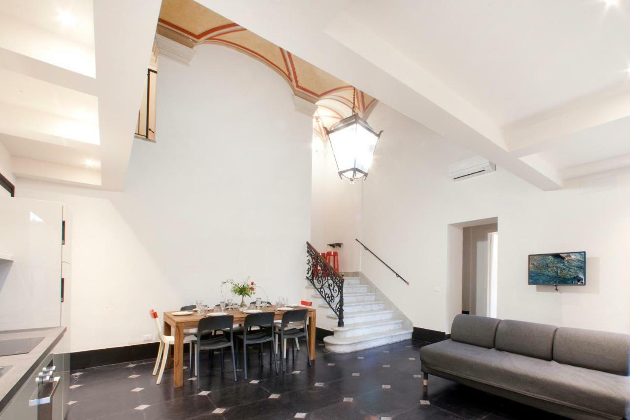 Old Villa Stylish Apartment Cenova Dış mekan fotoğraf