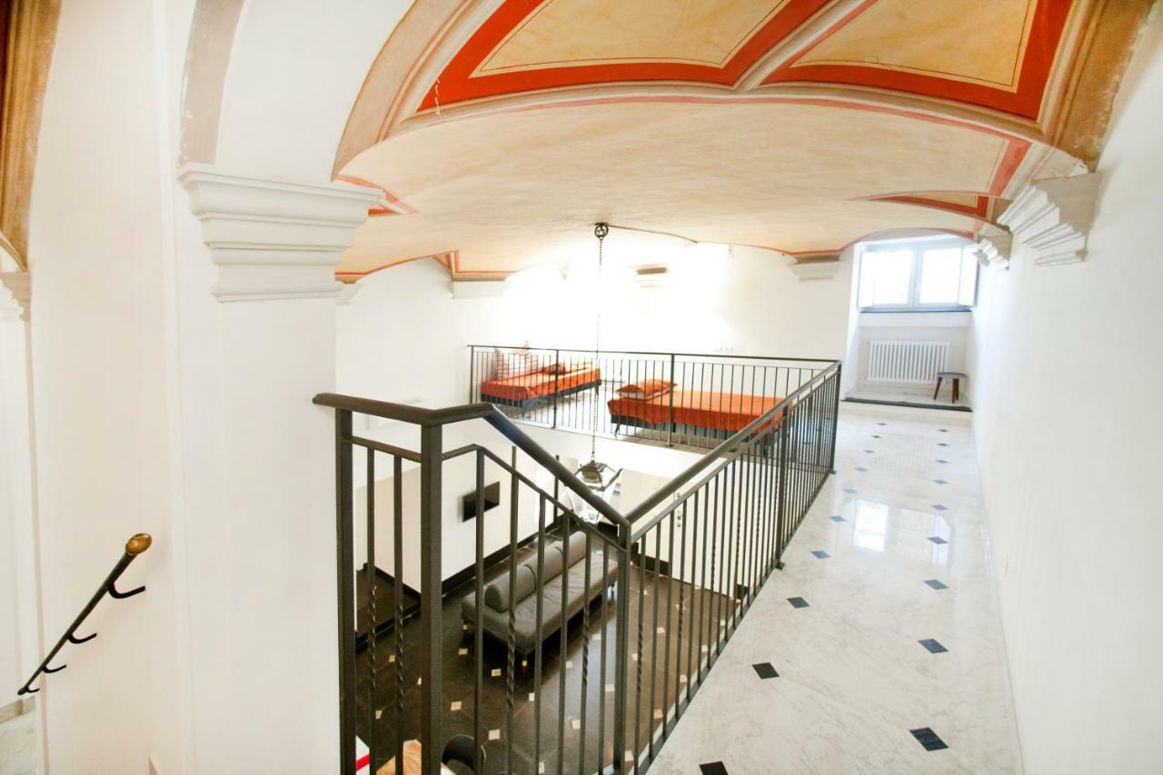 Old Villa Stylish Apartment Cenova Dış mekan fotoğraf